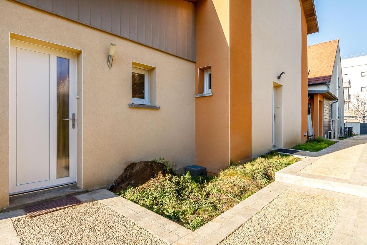 Studio mezzanine near Disneyland Paris Appartamento Bailly-Romainvilliers Esterno foto